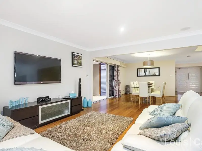 43 Harvard Circuit, Rouse Hill Sold by Louis Carr Real Estate - image 8