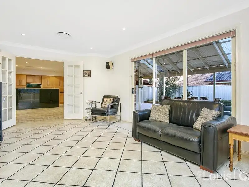 8 Radcliffe Place, Kellyville Sold by Louis Carr Real Estate - image 5