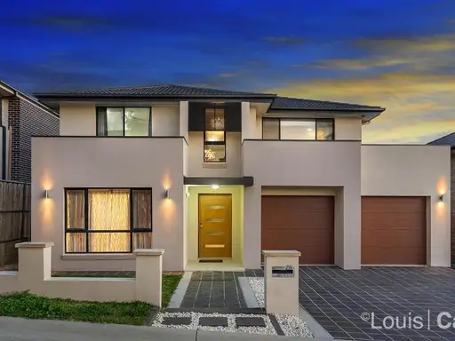 28 Hadley Circuit, Beaumont Hills Sold by Louis Carr Real Estate