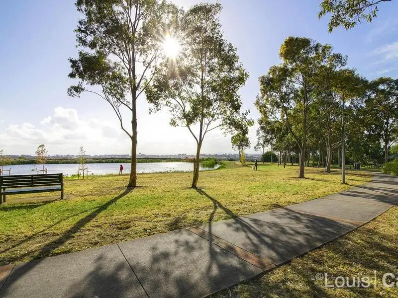 28 Arnold Janssen Drive, Beaumont Hills Sold by Louis Carr Real Estate - image 4