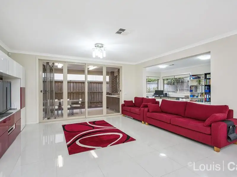 55 Hadley Circuit, Beaumont Hills Sold by Louis Carr Real Estate - image 5