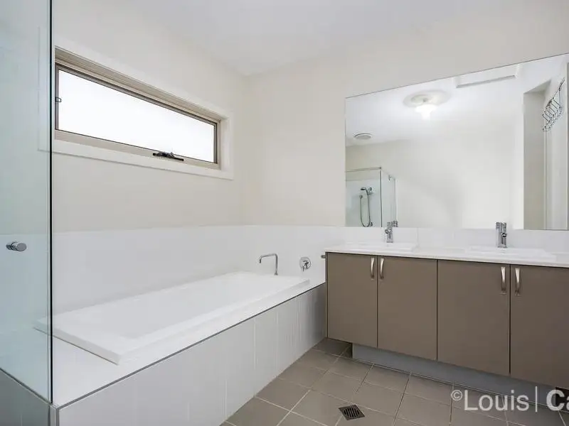 55 Hadley Circuit, Beaumont Hills Sold by Louis Carr Real Estate - image 7