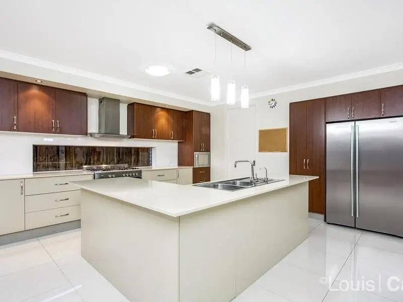 55 Hadley Circuit, Beaumont Hills Sold by Louis Carr Real Estate - image 2