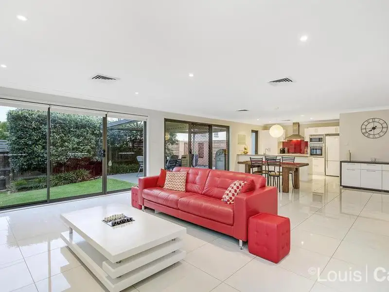 9 Damper Avenue, Beaumont Hills Sold by Louis Carr Real Estate - image 4