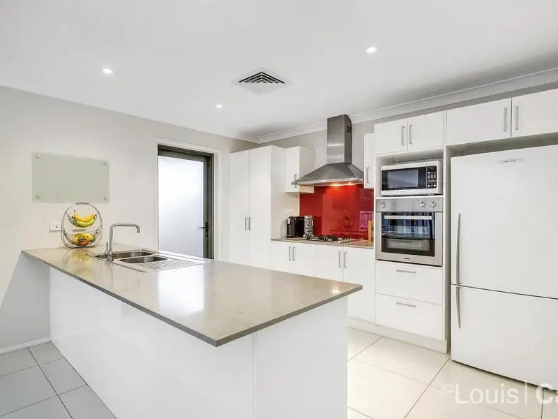 9 Damper Avenue, Beaumont Hills Sold by Louis Carr Real Estate - image 3