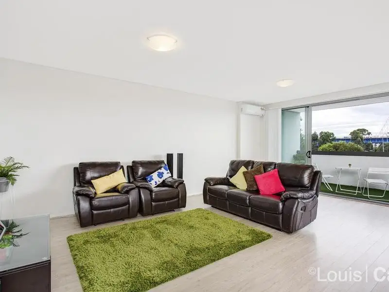 6/10 Merriville Road, Kellyville Ridge Sold by Louis Carr Real Estate - image 1