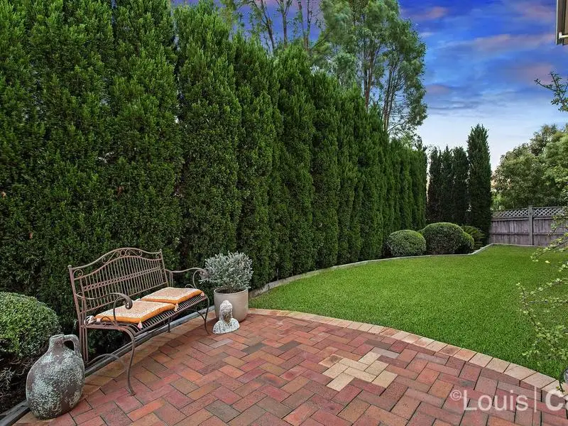 11A Linford Place, Beaumont Hills Sold by Louis Carr Real Estate - image 2