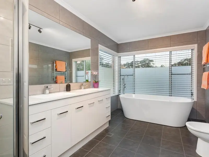 3 Mayfair Avenue, Kellyville Sold by Louis Carr Real Estate - image 5