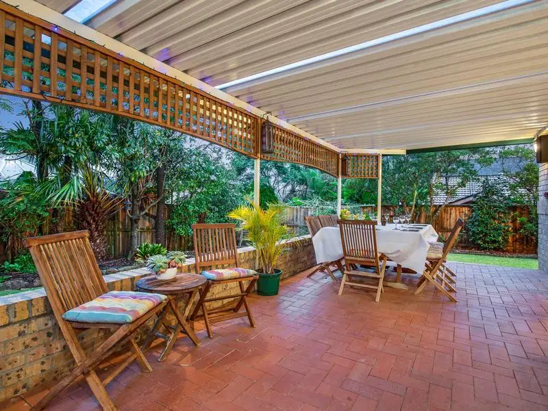 16 Gaiwood Place, Castle Hill Sold by Louis Carr Real Estate - image 6