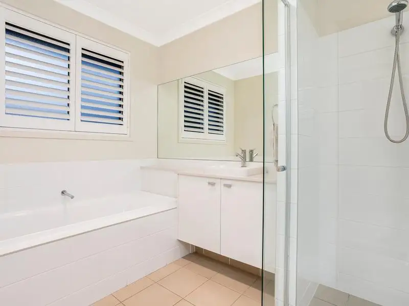 8 Holman Street, Kellyville Sold by Louis Carr Real Estate - image 9