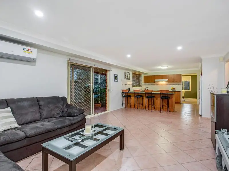 1 Valleyview Place, Kellyville Sold by Louis Carr Real Estate - image 4