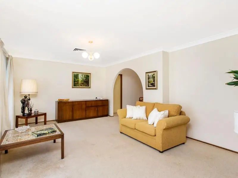 6 Lancelot Court, Castle Hill Sold by Louis Carr Real Estate - image 3