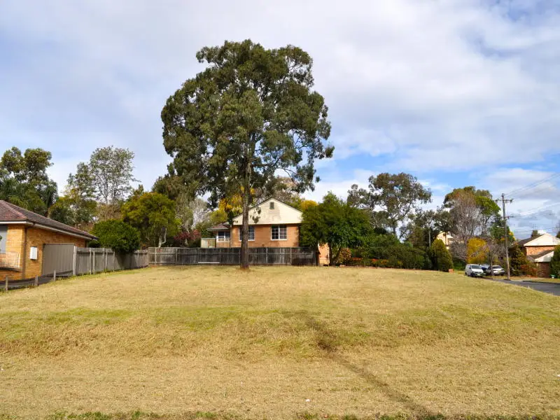 24 Lowanna Avenue, Baulkham Hills Sold by Louis Carr Real Estate - image 2