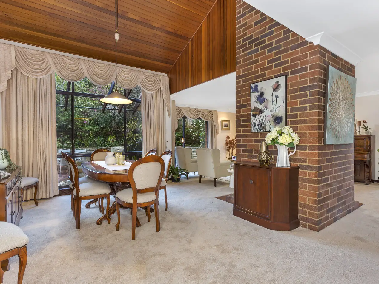 21 Bolwarra Crescent, Castle Hill Sold by Louis Carr Real Estate - image 5