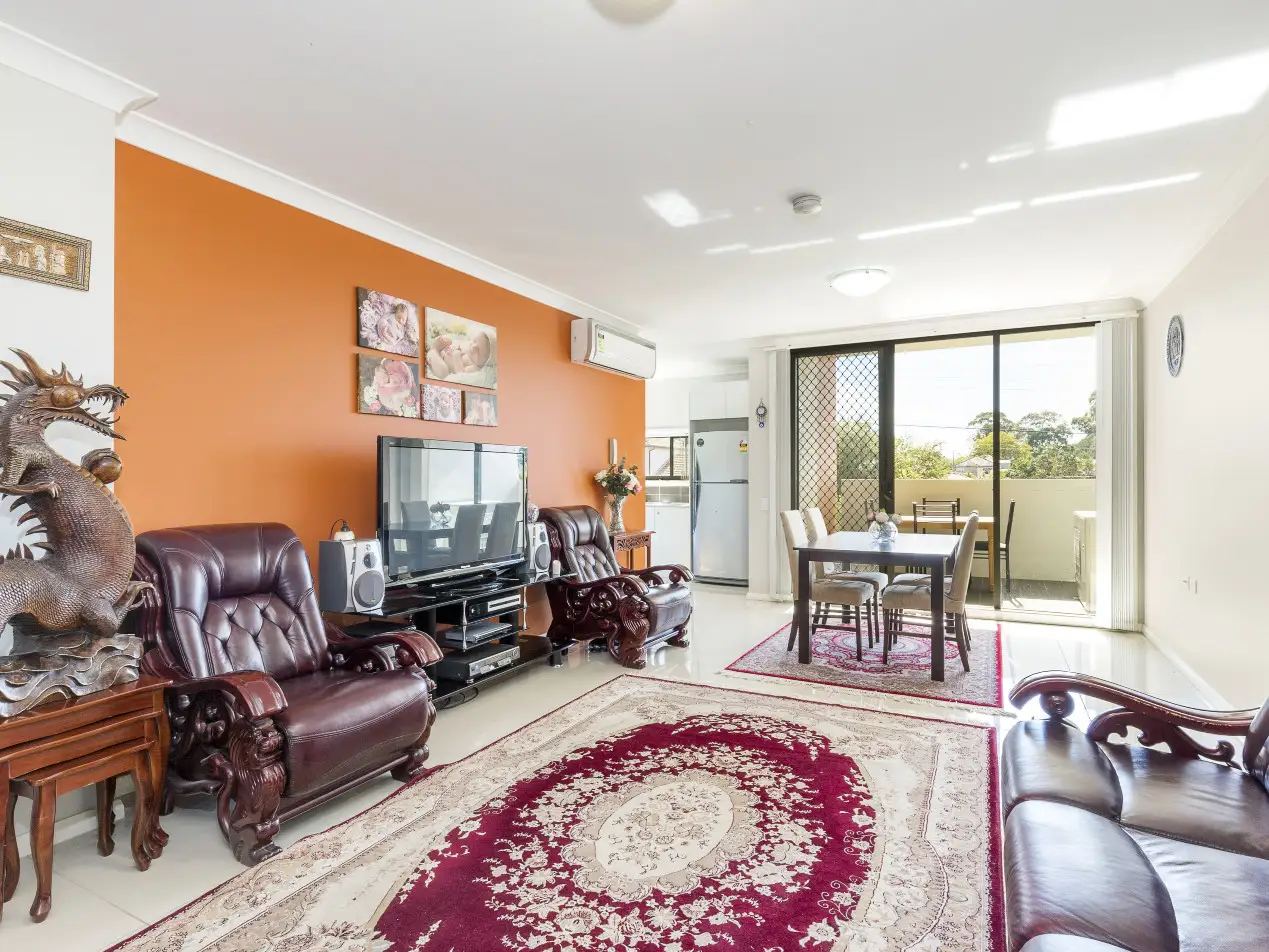 6/12 Clifton Street, Blacktown Sold by Louis Carr Real Estate - image 4