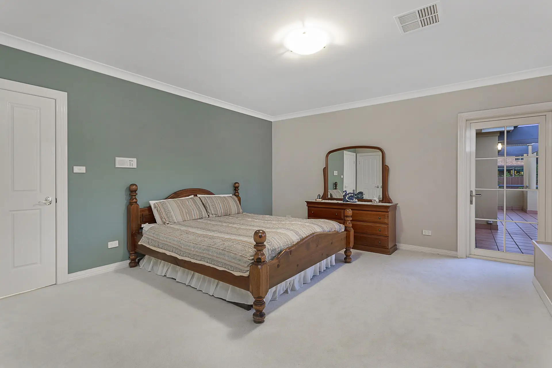 20 Finchley Place, Glenhaven Sold by Louis Carr Real Estate - image 7