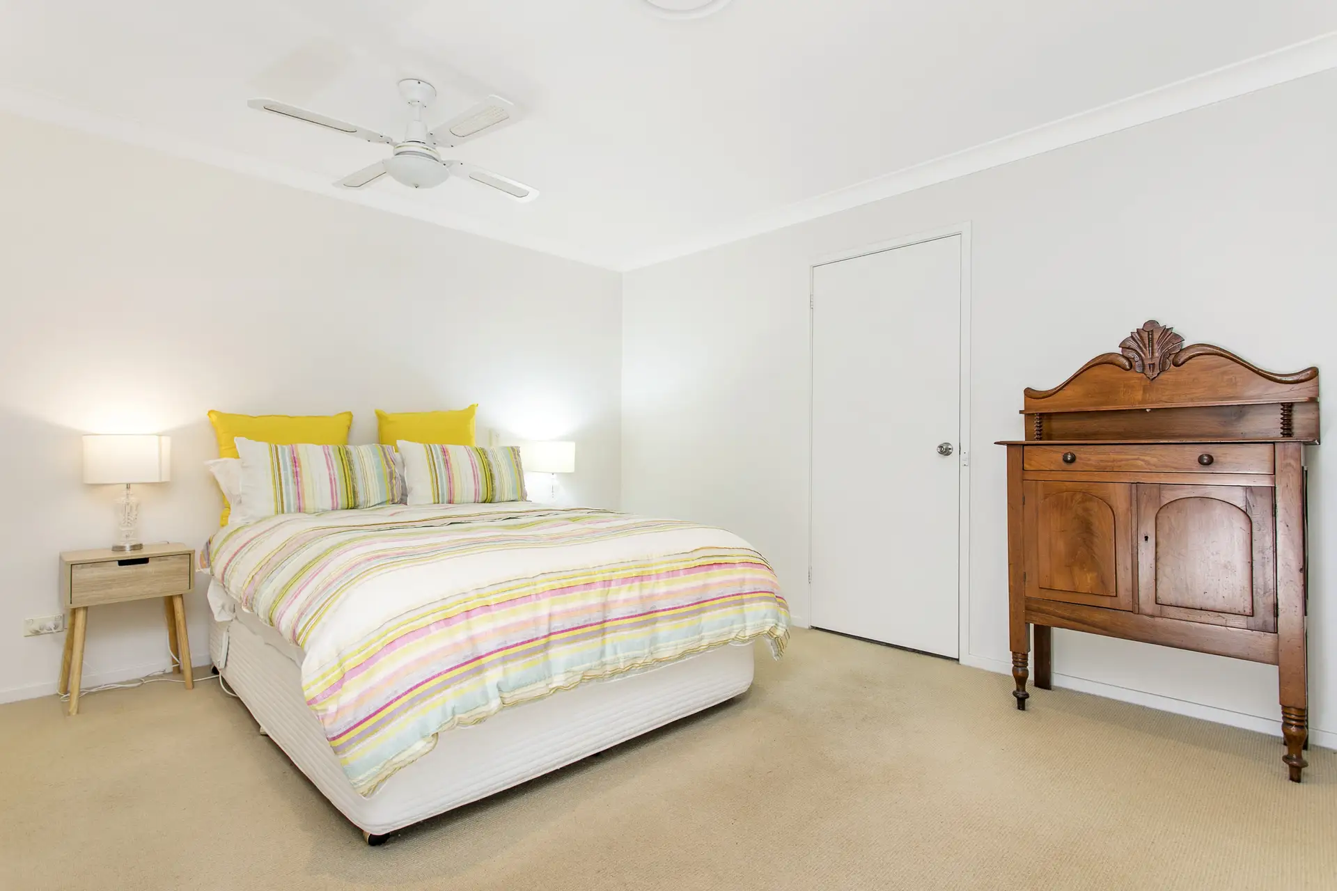 27 Linksley Avenue, Glenhaven Sold by Louis Carr Real Estate - image 7