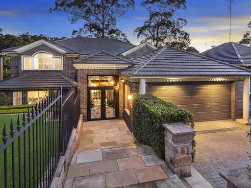 29 Pioneer Place, Castle Hill Sold by Louis Carr Real Estate