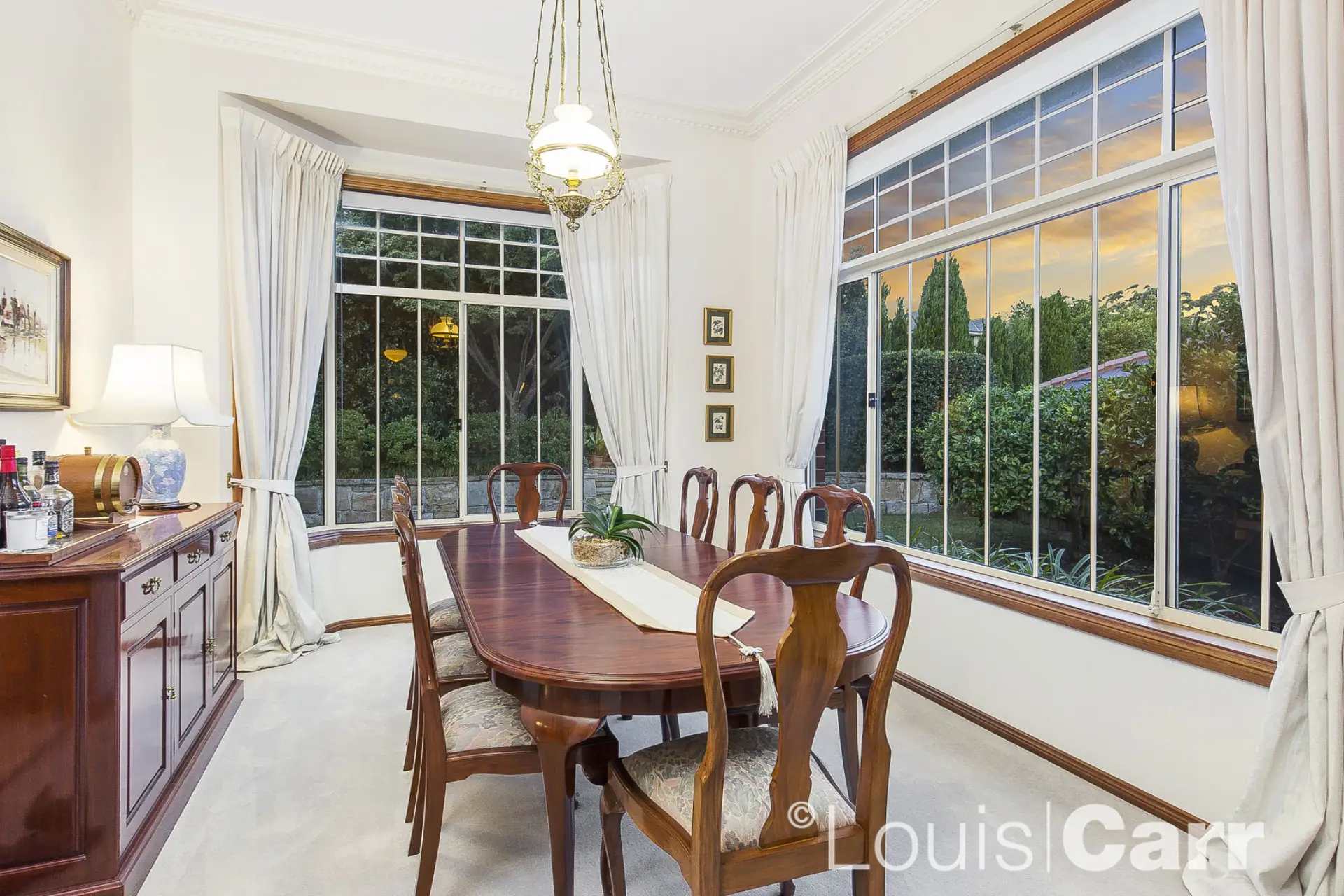 5 Redwood Close, Castle Hill Sold by Louis Carr Real Estate - image 1