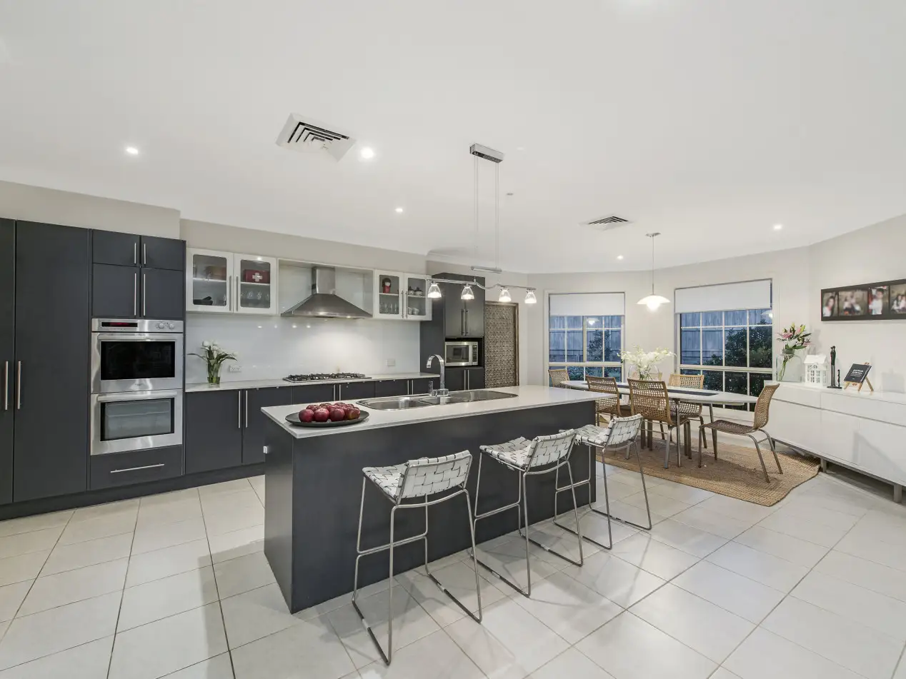 3 Hope Place, Beaumont Hills Sold by Louis Carr Real Estate - image 4