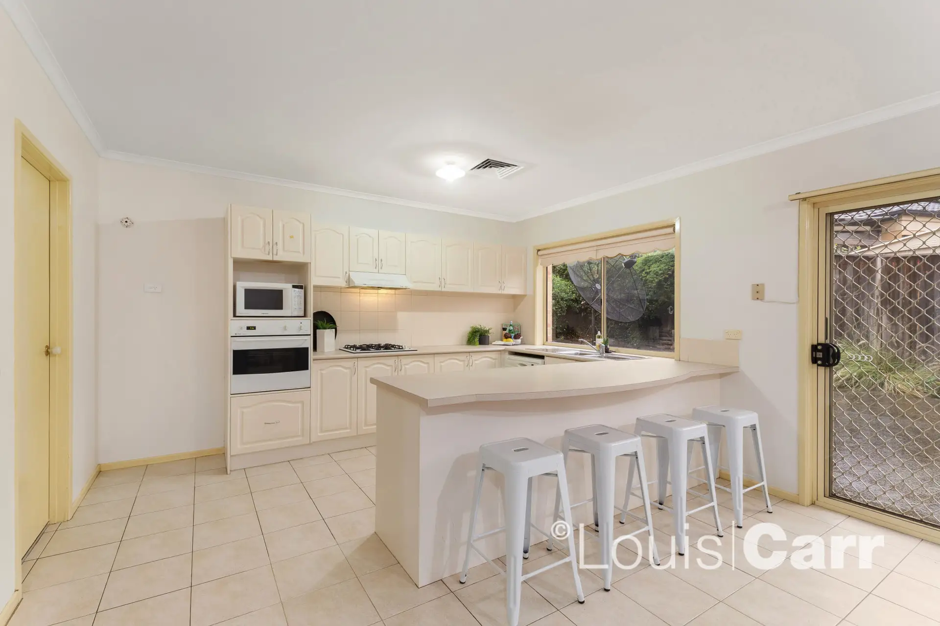 11 Active Place, Beaumont Hills Sold by Louis Carr Real Estate - image 6