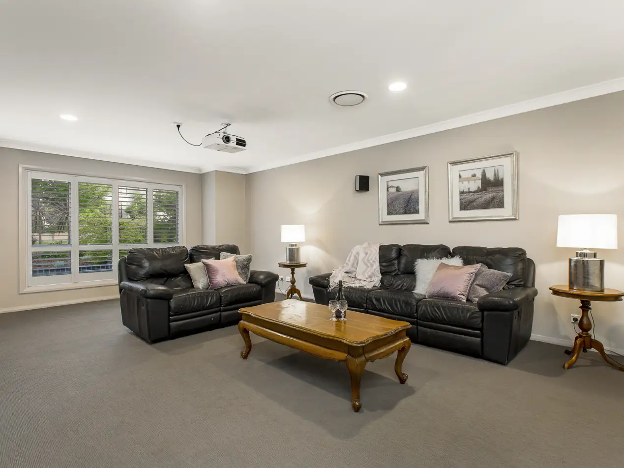 78 Hadley Circuit, Beaumont Hills Sold by Louis Carr Real Estate - image 6