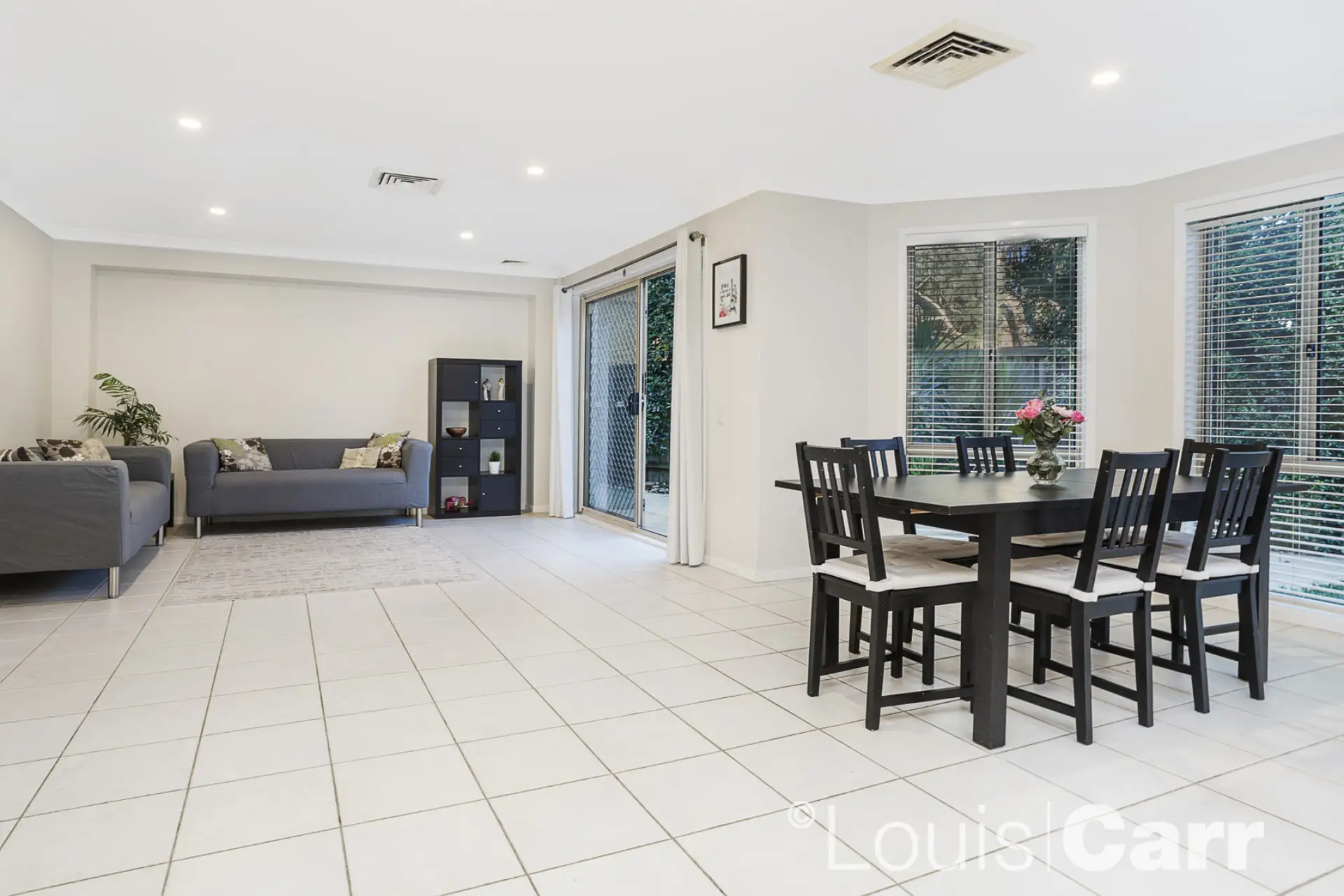 7 Buffalo Way, Beaumont Hills Sold by Louis Carr Real Estate - image 4