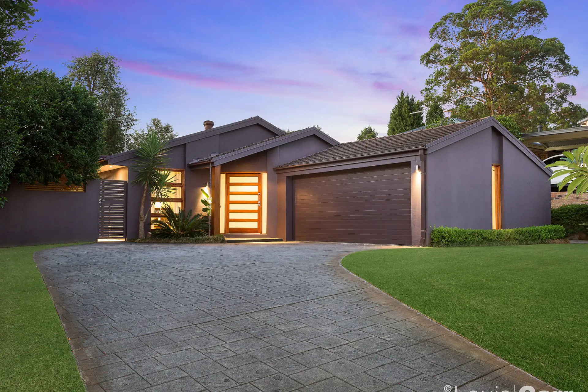 72 Gooraway Drive, Castle Hill Sold by Louis Carr Real Estate - image 1