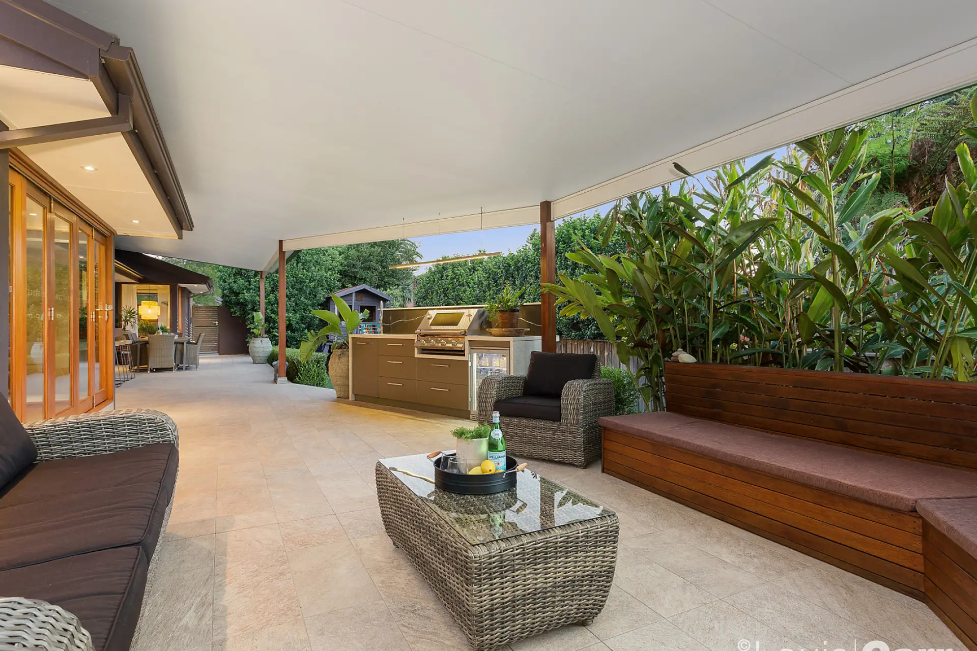 72 Gooraway Drive, Castle Hill Sold by Louis Carr Real Estate - image 9