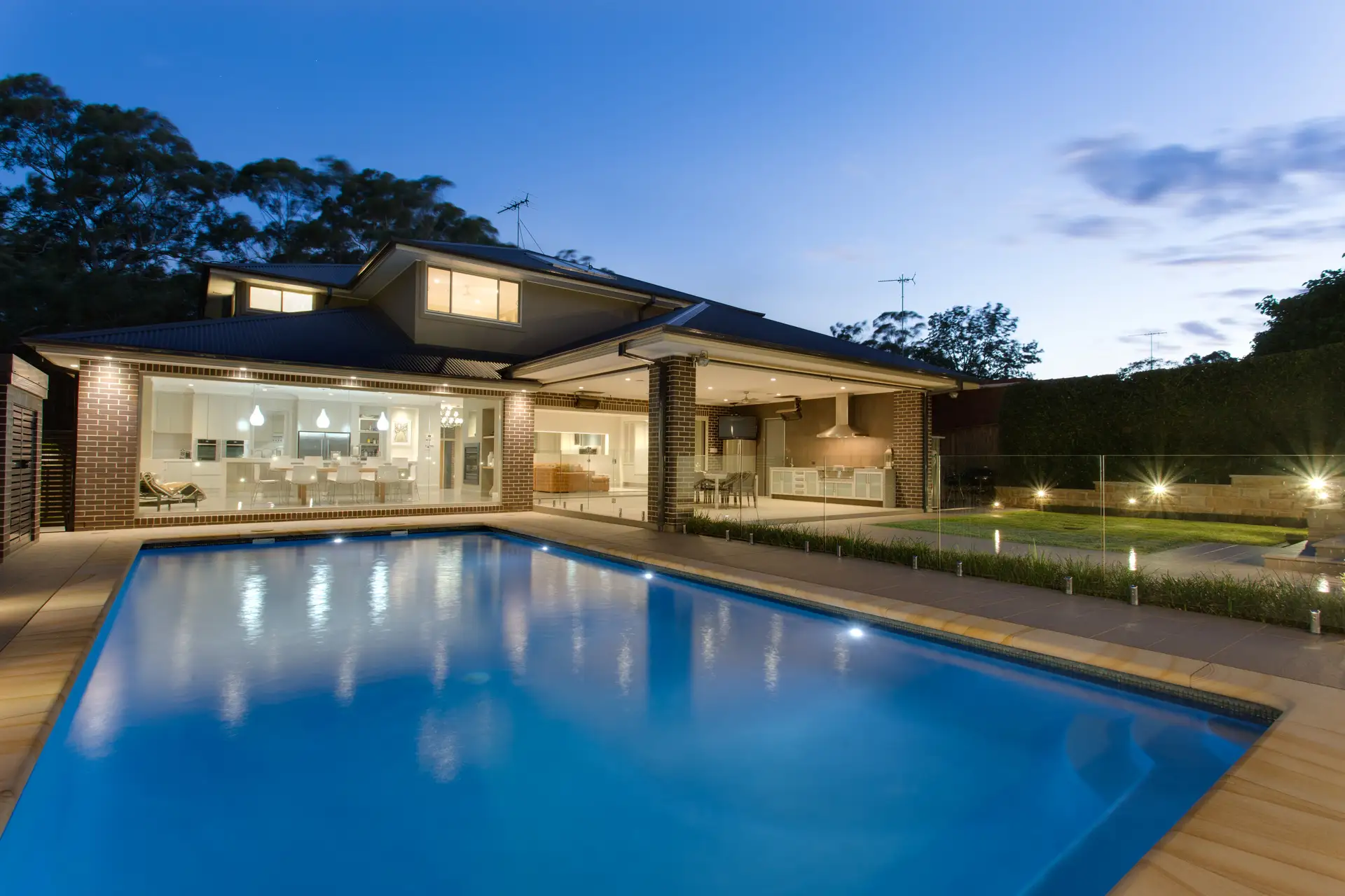 81 New Farm Road, West Pennant Hills Sold by Louis Carr Real Estate - image 4