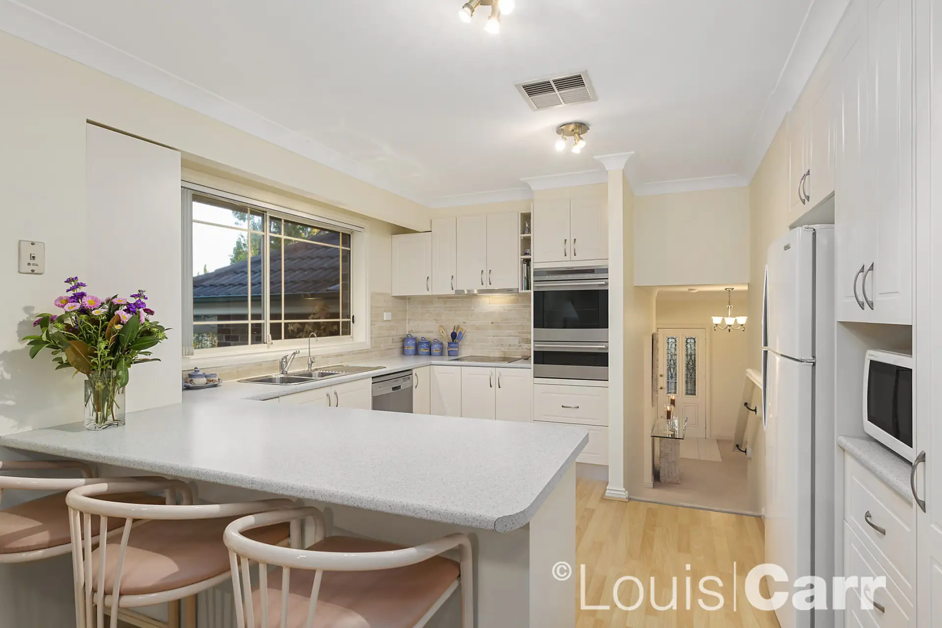 8 Chainmail Crescent, Castle Hill Sold by Louis Carr Real Estate - image 4