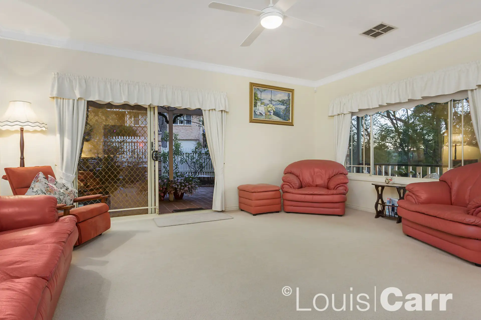 8 Chainmail Crescent, Castle Hill Sold by Louis Carr Real Estate - image 3