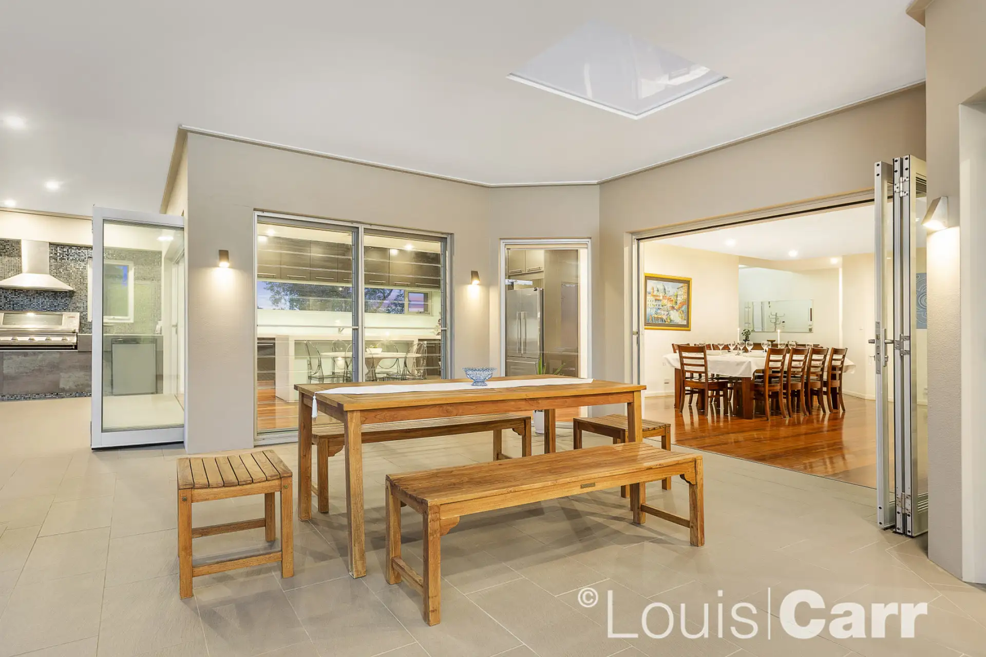 39 Tamborine Drive, Beaumont Hills Sold by Louis Carr Real Estate - image 1