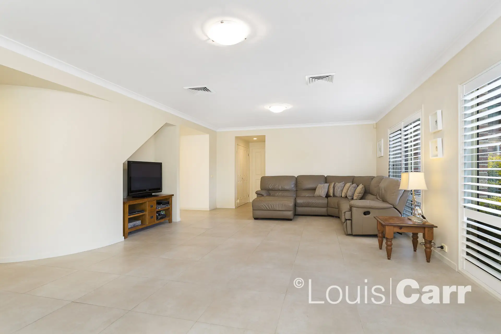 22 Arnold Janssen Drive, Beaumont Hills Sold by Louis Carr Real Estate - image 8