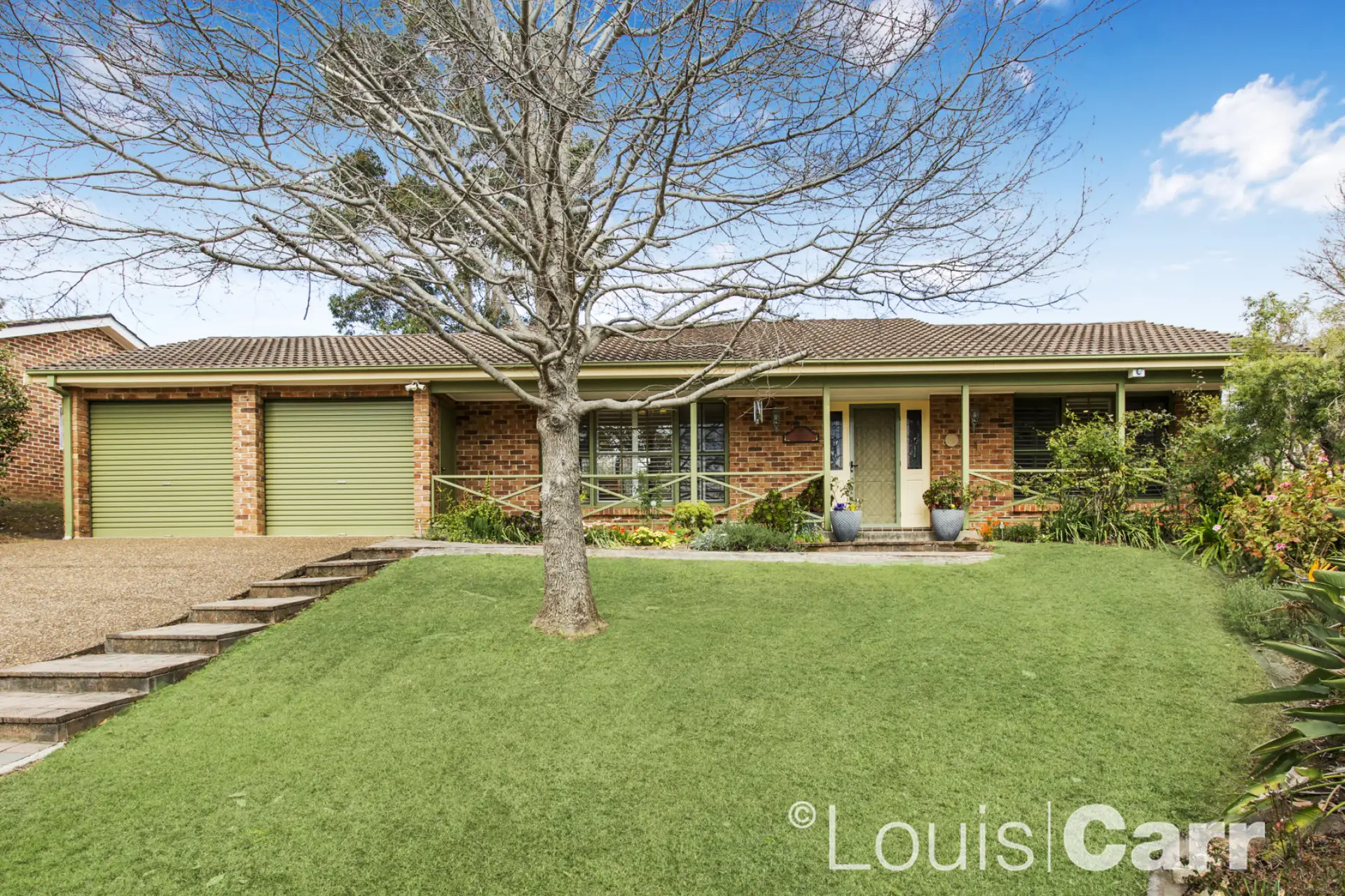 91 Ridgecrop Drive, Castle Hill Sold by Louis Carr Real Estate - image 1