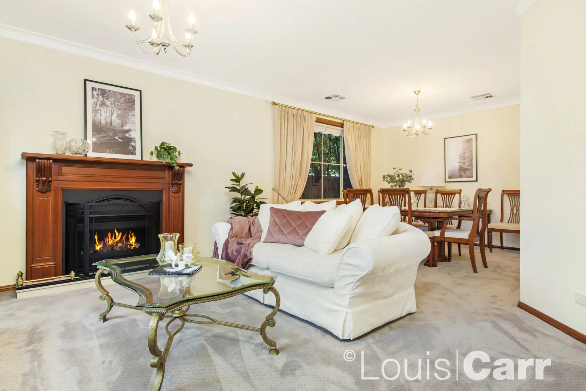 24 Huntingdale Circle, Castle Hill Sold by Louis Carr Real Estate - image 3