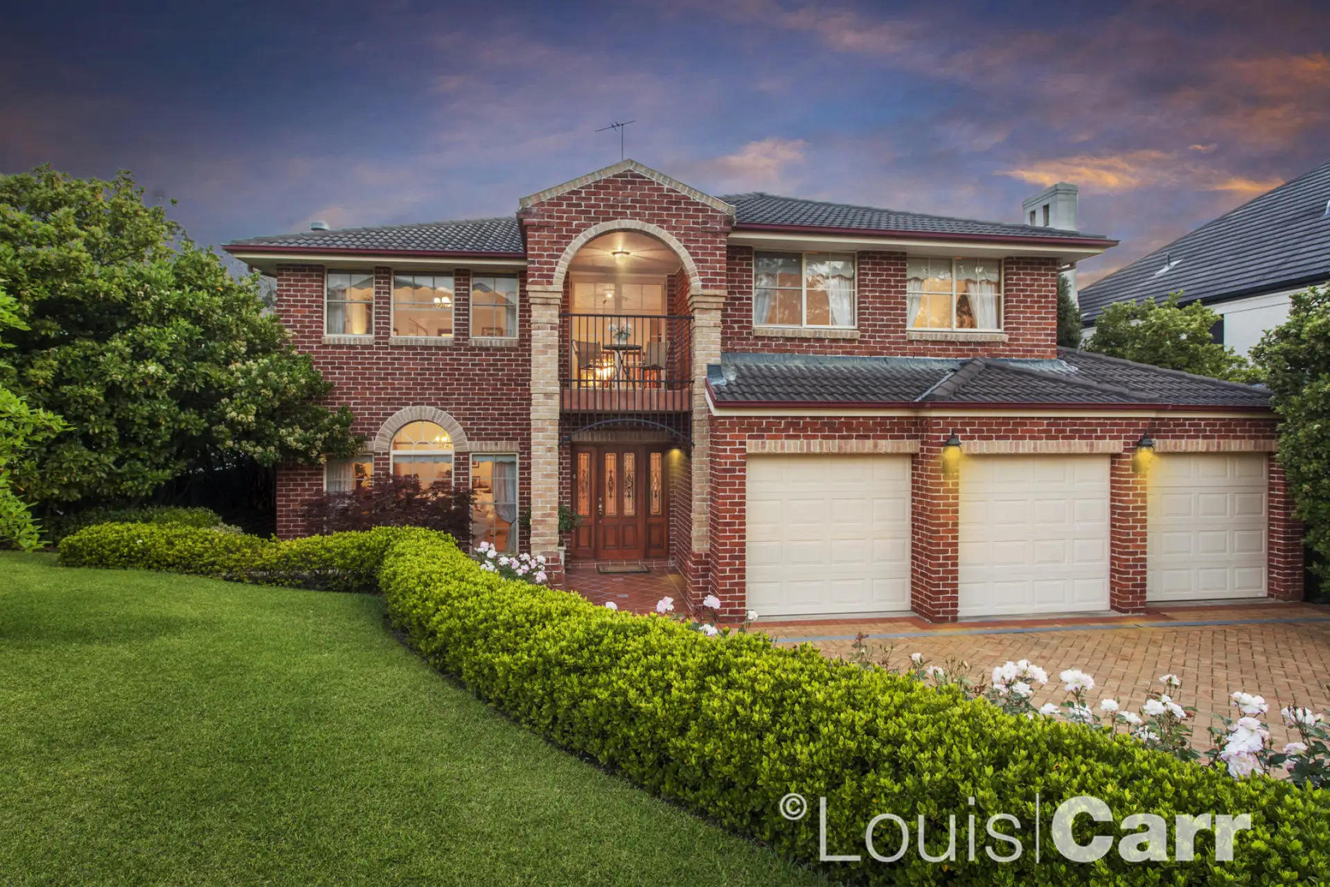 24 Huntingdale Circle, Castle Hill Sold by Louis Carr Real Estate - image 1