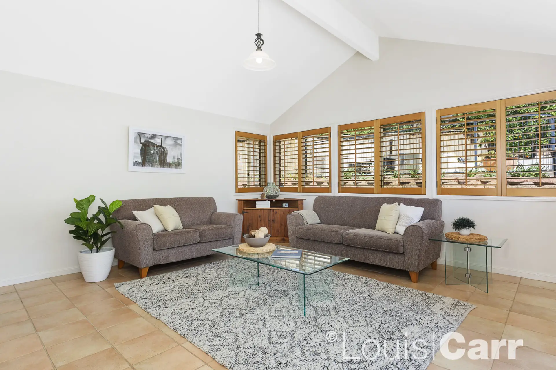 4 Kincraig Court, Castle Hill Sold by Louis Carr Real Estate - image 1