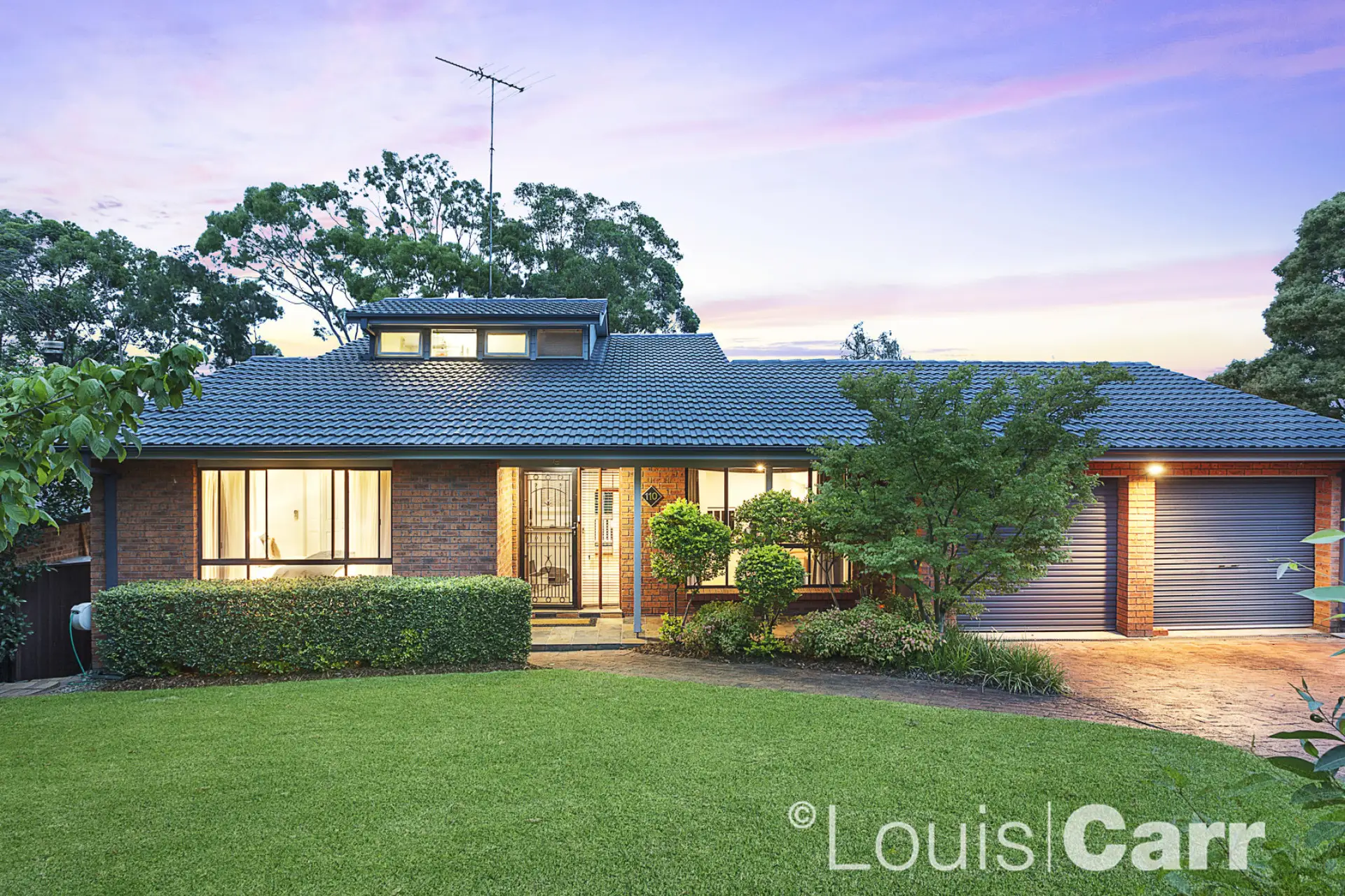 110 Ridgecrop Drive, Castle Hill Sold by Louis Carr Real Estate - image 1