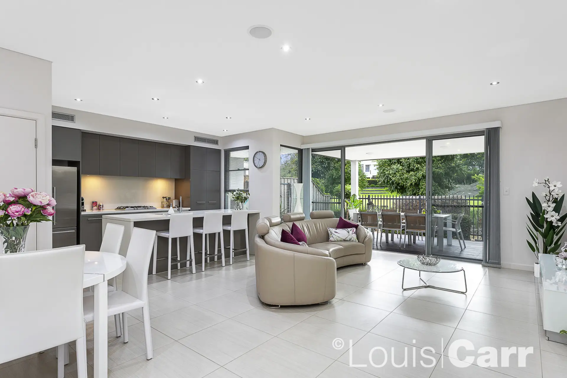 7 Central Park Avenue, Norwest Sold by Louis Carr Real Estate - image 1