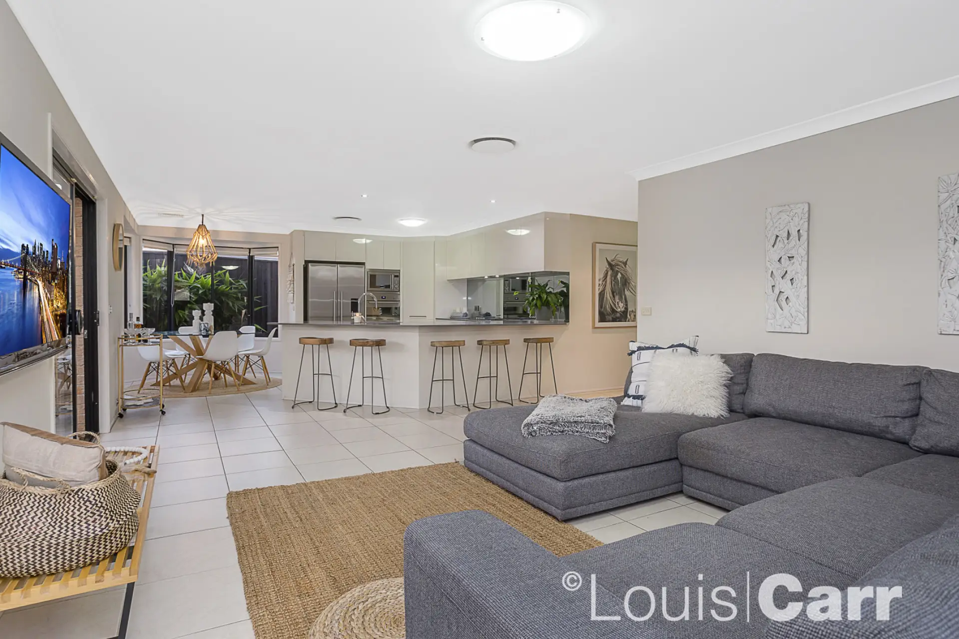 31 Brampton Drive, Beaumont Hills Sold by Louis Carr Real Estate - image 4