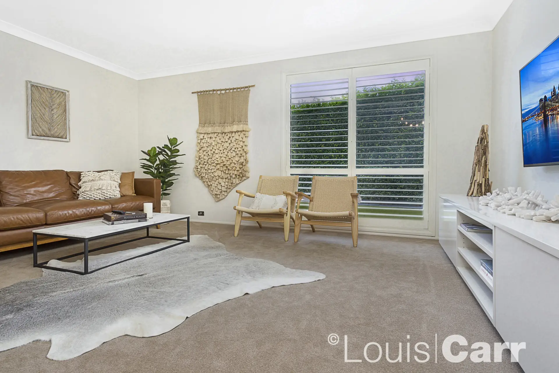 31 Brampton Drive, Beaumont Hills Sold by Louis Carr Real Estate - image 2