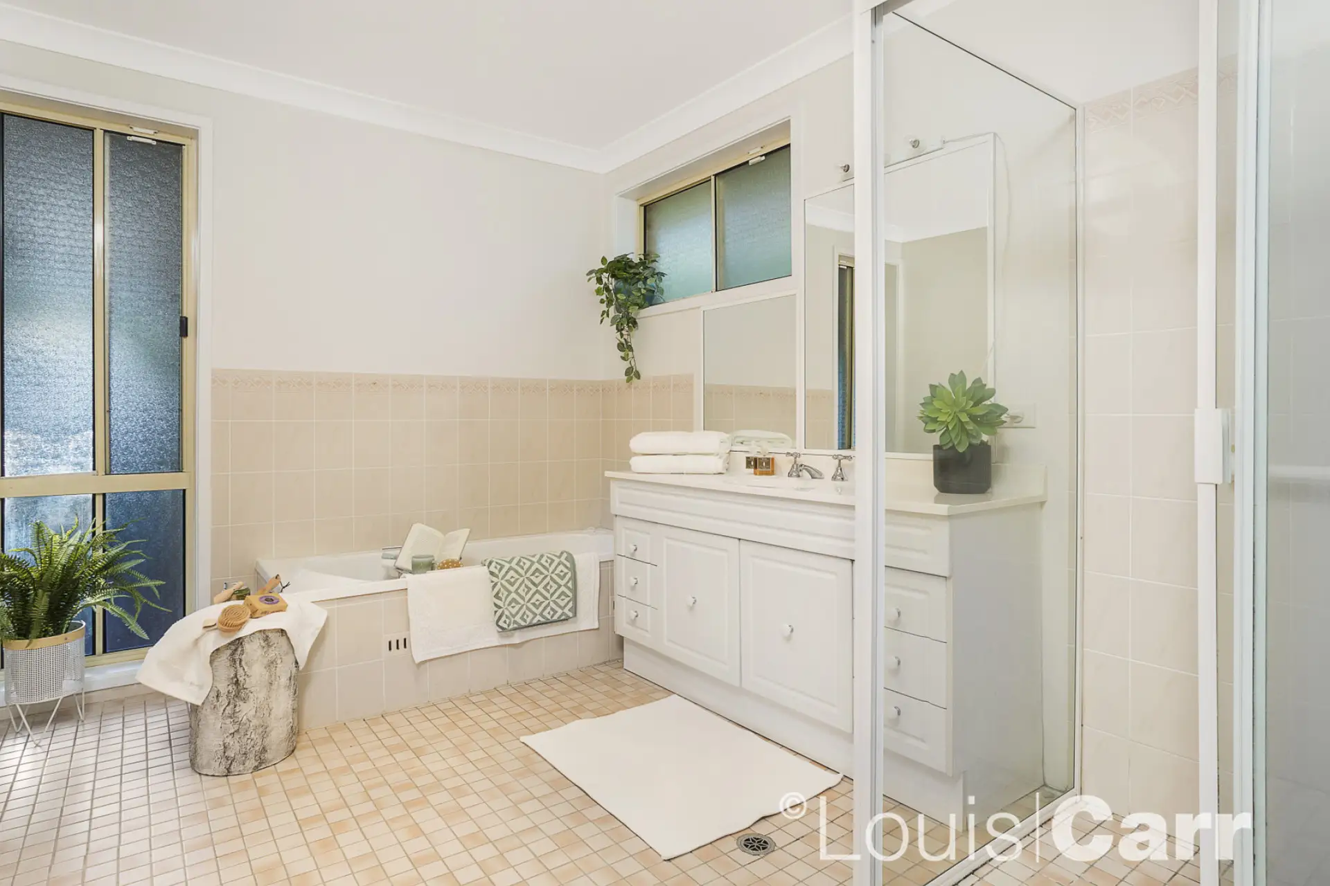 2/30 Yaringa Road, Castle Hill Sold by Louis Carr Real Estate - image 7