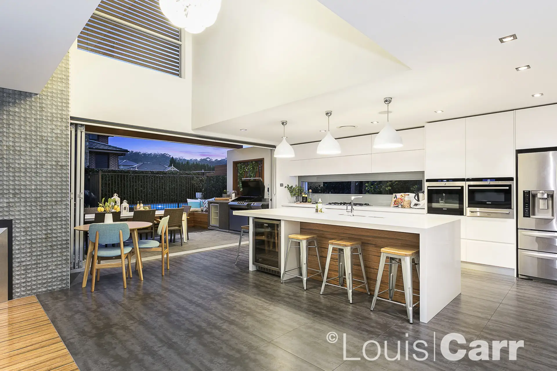 92 Yaringa Road, Castle Hill Sold by Louis Carr Real Estate - image 2