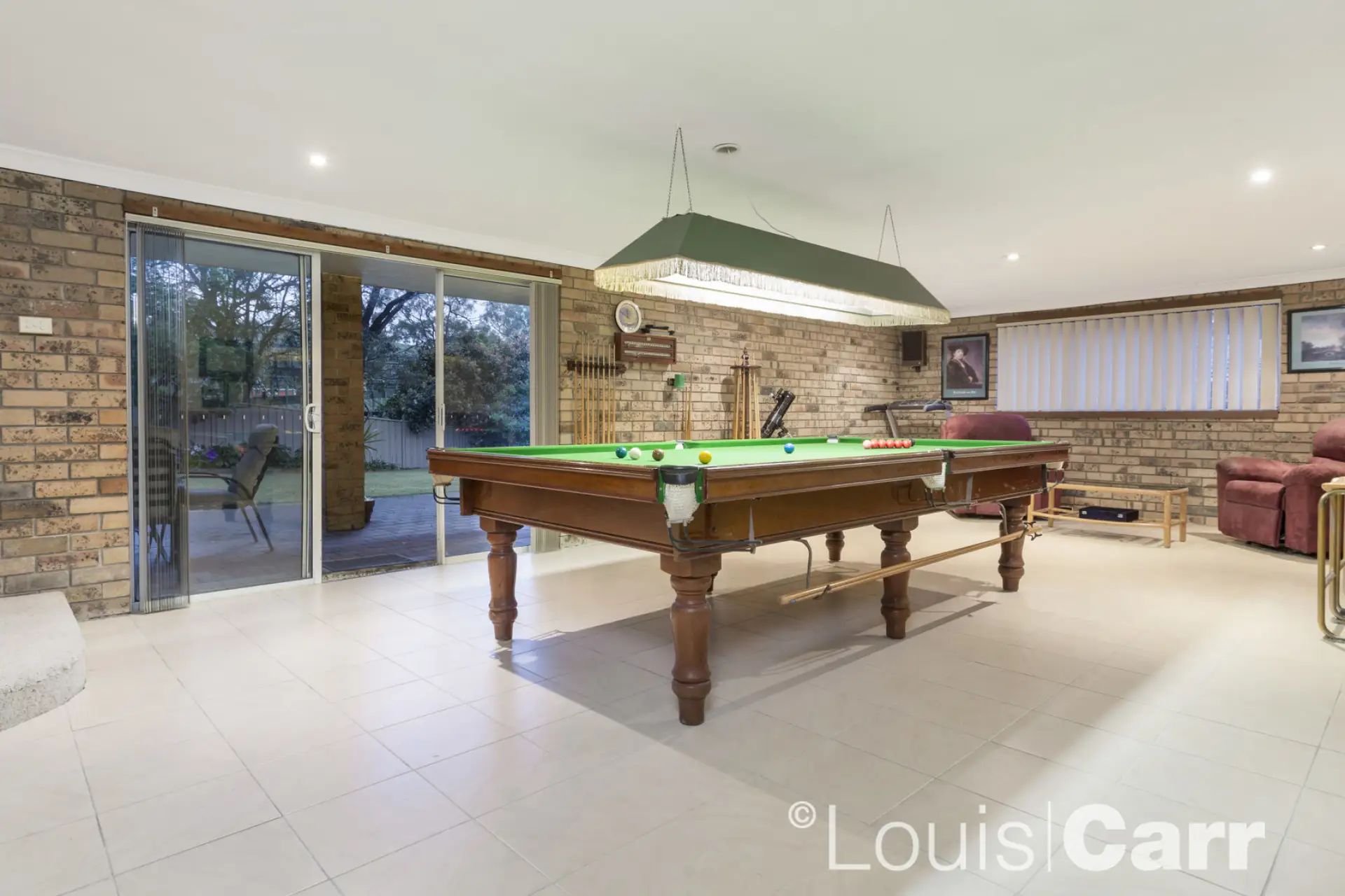 19 Woodchester Close, Castle Hill Sold by Louis Carr Real Estate - image 4