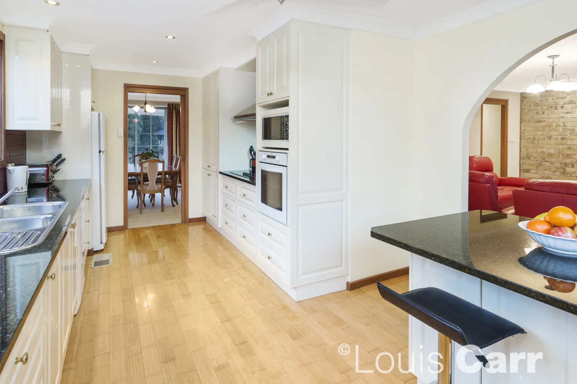 19 Woodchester Close, Castle Hill Sold by Louis Carr Real Estate - image 3