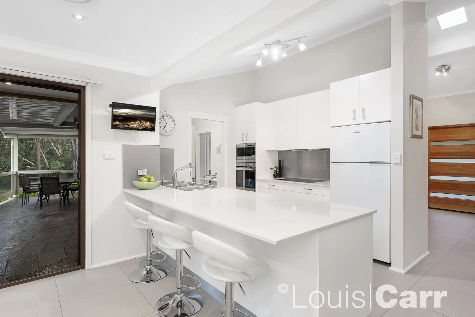 17 Farhall Place, Glenhaven Sold by Louis Carr Real Estate - image 9