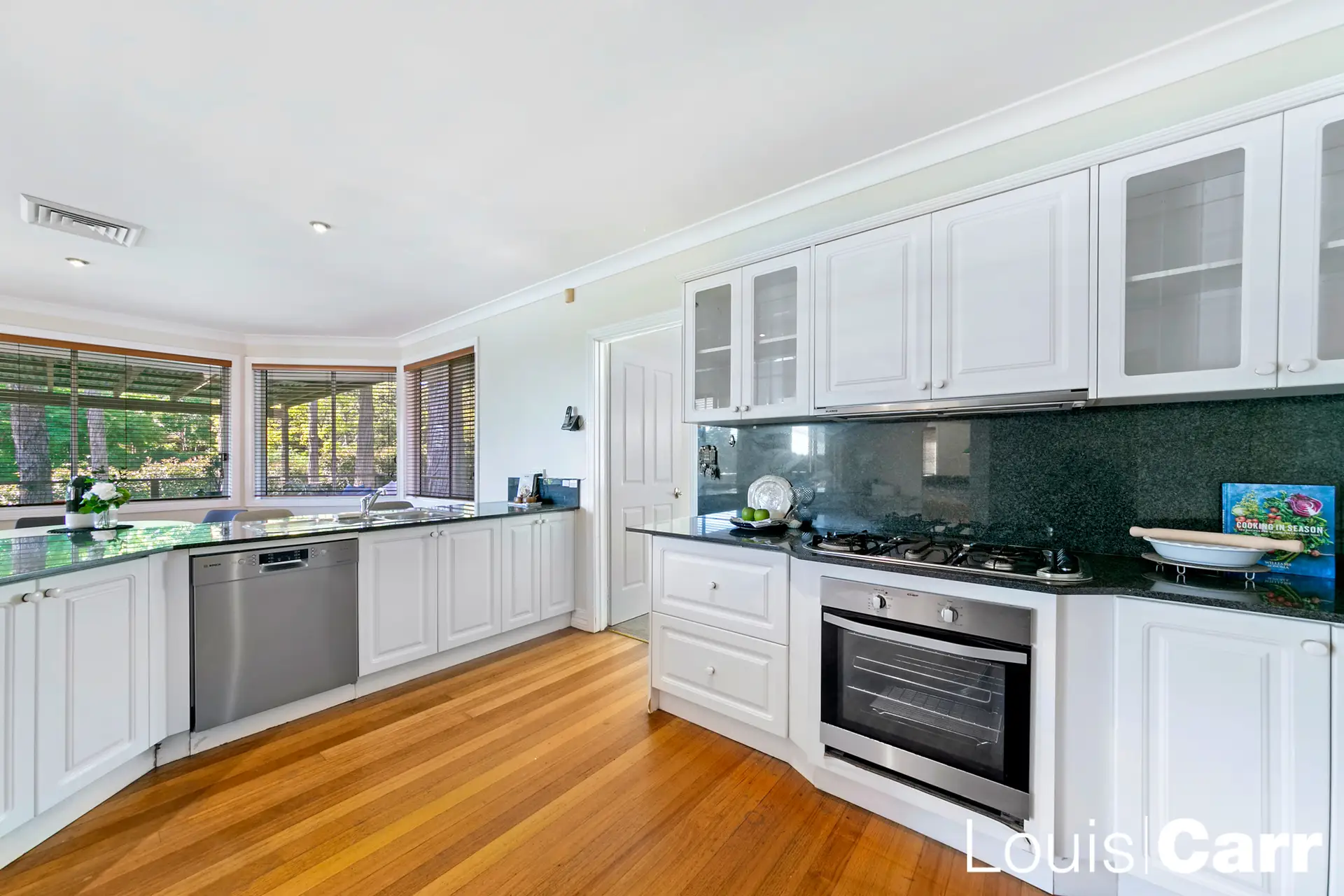 9 Crinan Court, Castle Hill Sold by Louis Carr Real Estate - image 3