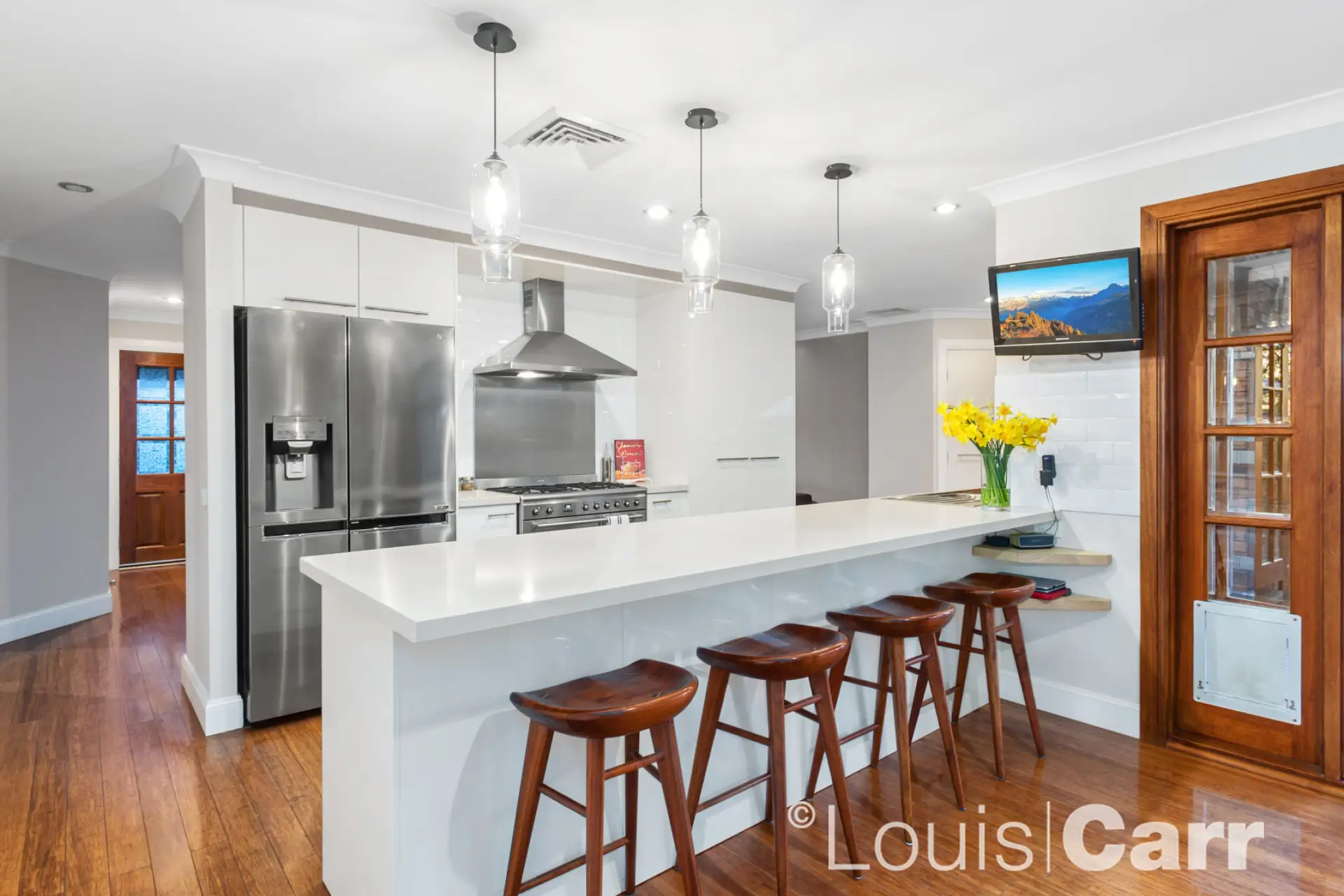 8 Highett Place, Glenhaven Sold by Louis Carr Real Estate - image 4