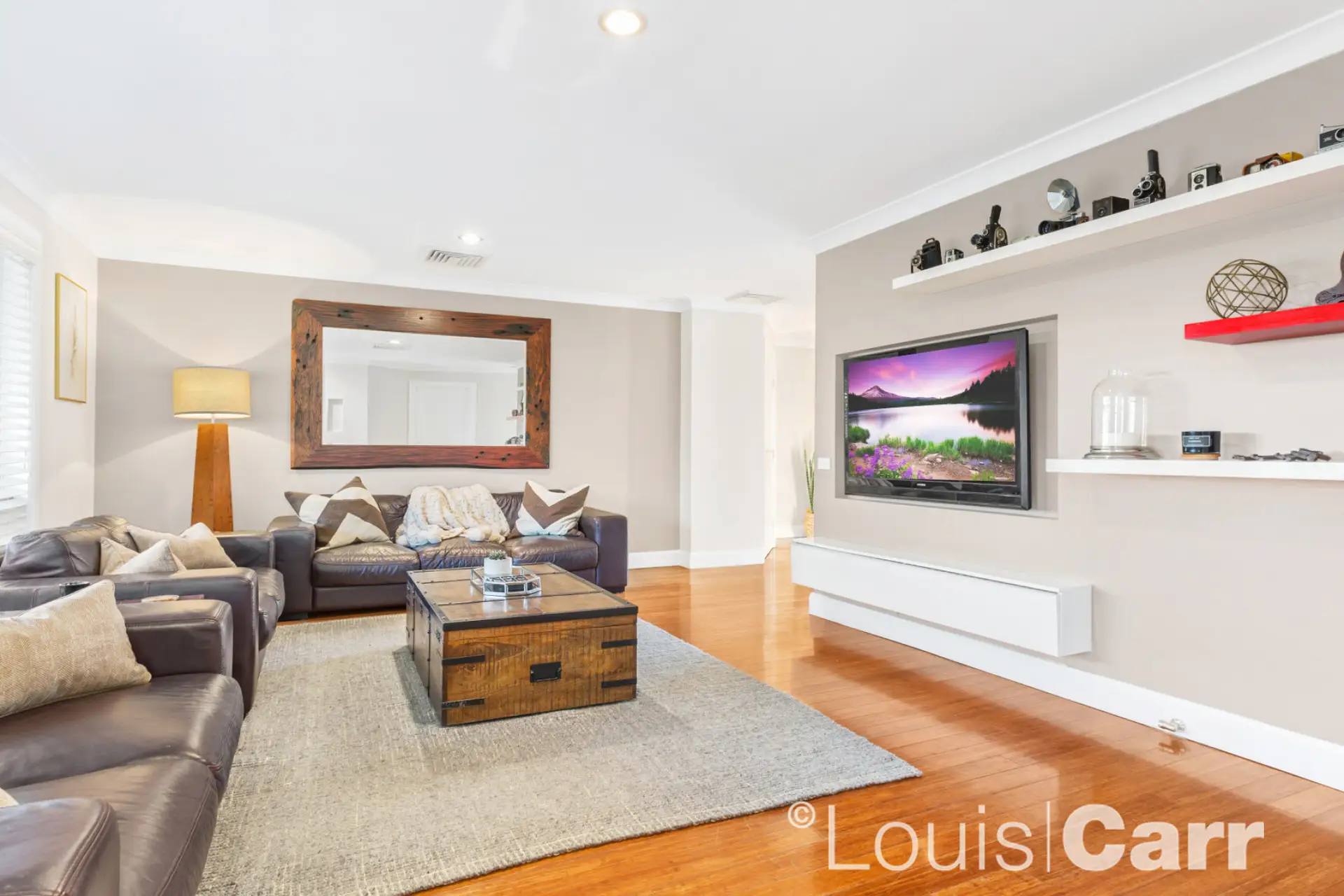 8 Highett Place, Glenhaven Sold by Louis Carr Real Estate - image 2